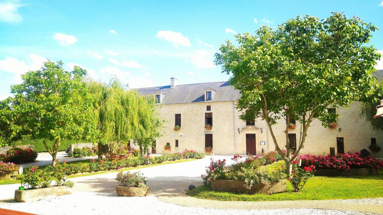 Hotel Le Manoir De Mathan Crepon A La Campagne 5 Mn D'Arromanches Et 10 Mn De Bayeux Kültér fotó