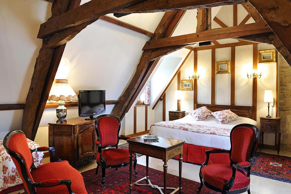 Hotel Le Manoir De Mathan Crepon A La Campagne 5 Mn D'Arromanches Et 10 Mn De Bayeux Kültér fotó