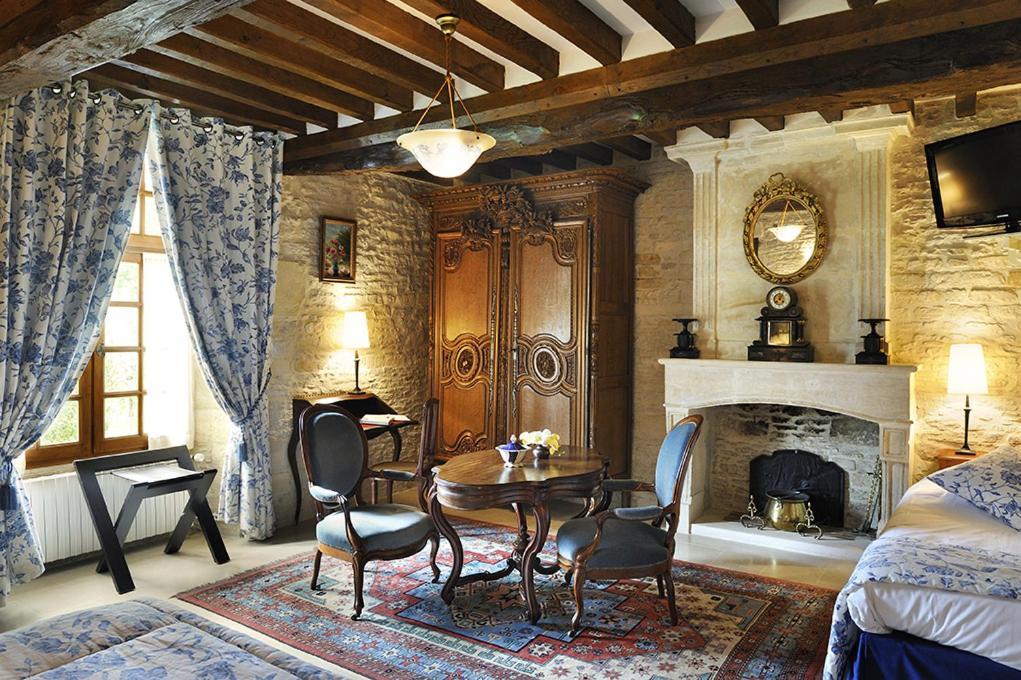 Hotel Le Manoir De Mathan Crepon A La Campagne 5 Mn D'Arromanches Et 10 Mn De Bayeux Kültér fotó