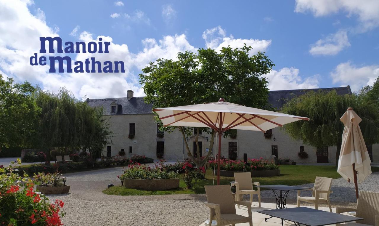 Hotel Le Manoir De Mathan Crepon A La Campagne 5 Mn D'Arromanches Et 10 Mn De Bayeux Kültér fotó
