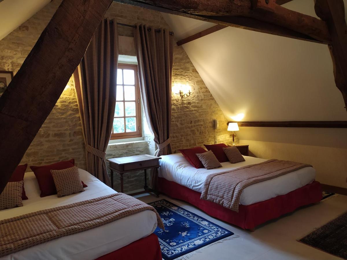 Hotel Le Manoir De Mathan Crepon A La Campagne 5 Mn D'Arromanches Et 10 Mn De Bayeux Kültér fotó