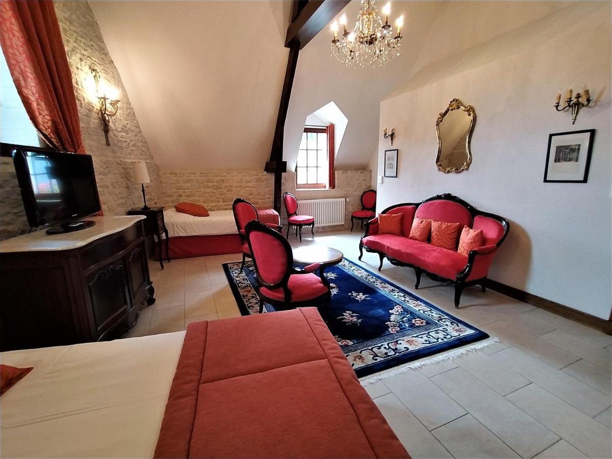 Hotel Le Manoir De Mathan Crepon A La Campagne 5 Mn D'Arromanches Et 10 Mn De Bayeux Kültér fotó