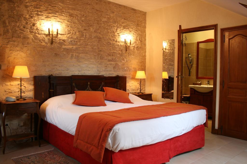 Hotel Le Manoir De Mathan Crepon A La Campagne 5 Mn D'Arromanches Et 10 Mn De Bayeux Kültér fotó